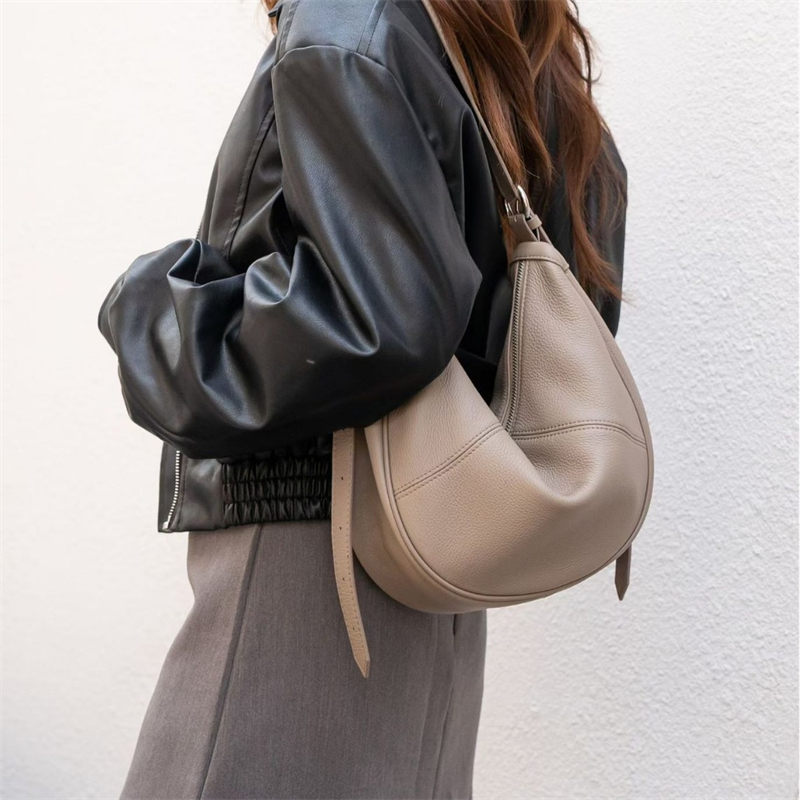 Leatherwork Wallet - Bolso Hobo de Cuero Genuino Suave